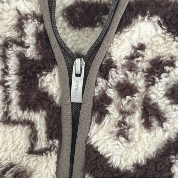 • [Ariat] REAL Berber Hoodie • - Picture 7 of 13